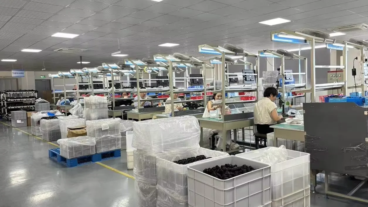 High-Capacity Assembly Floor